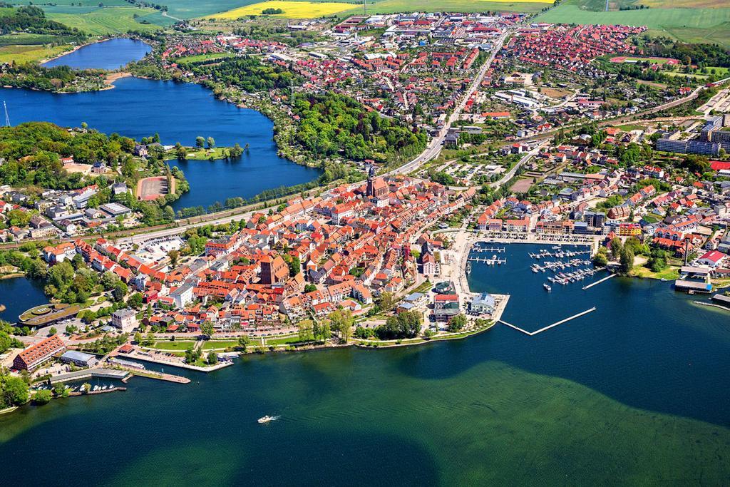 Uferpromenade Daire Waren  Dış mekan fotoğraf